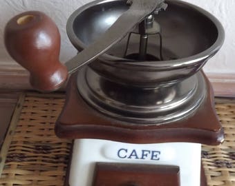 Cafe coffee grinder blue and white gwo wooden base