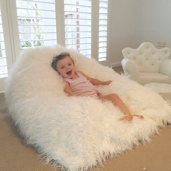 Shaggy Fur Beanbag White Cloud Chair Fluffy Bean Bag Shaggy Fur Beanbag White Cloud Chair Fluffy Bean Bag