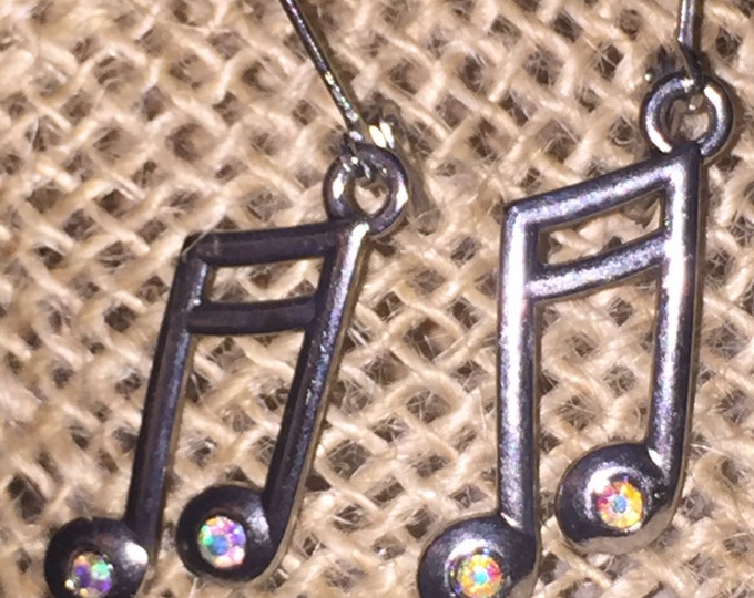 Sixteenth notes (beamed) earrings