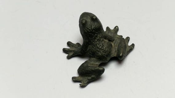 pewter frog figurine