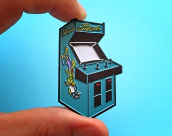 D'ohnut Arcade 2.25" Simpsons Enamel Pin