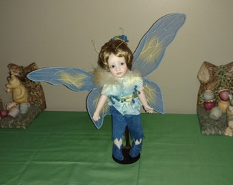 VINTAGE 1984 Cindy McClure Victoria Impex PorcelainFairy Doll "ELDERBERRY"