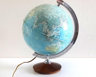 Vintage 1970s World Globe Lamp - Retro Earth Globe Light