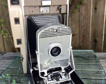 1957 Vintage Polaroid Land Camera Model 800