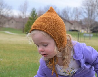 Bonnet Pattern // Baby Bonnet Pattern // Knitting Patterns for Babies // Pixie Bonnet Pattern // Whimsy Bonnet