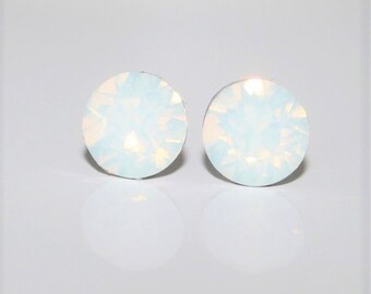 White Opal Ear Studs,Bridal White Studs,Swarovski Stud Earrings 8mm,Halo Stud Earrings,Crystal Stud Earring,Hypoallergenic,Wedding Ear post