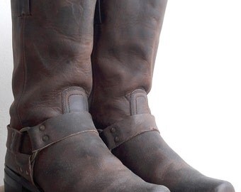 Frye Harness Boots, Men's Size US12 Medium Dark Brown - Frye Mid Calf Boots - Frye Belted Boots