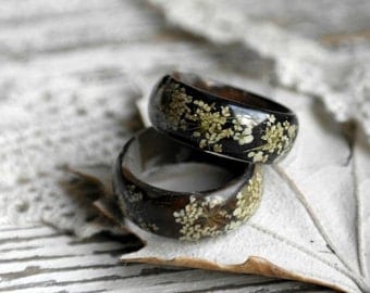 resin ring Real dark flower ring nature inspired engagement rings Nature rings resin Queen Anne's Lace eco Flowers ring men women jewelry