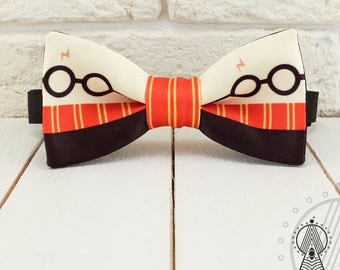 Harry Potter Bow Tie, Gryffindor bowtie, Red and black bowtie, Geek, Men's bow tie, Women's bow tie, Children's bow tie