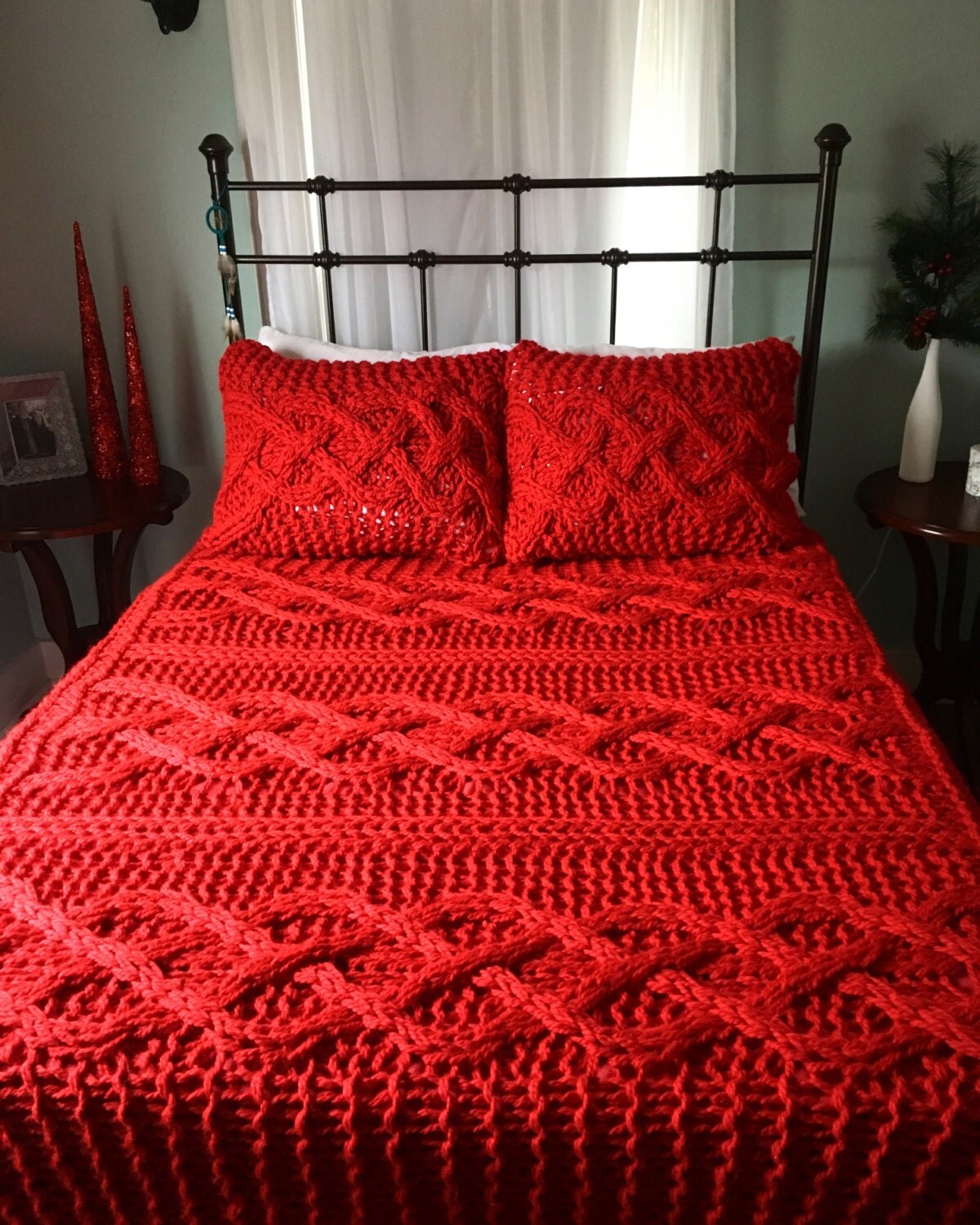 Mega chunky cable knit bed cover / blanket / throw / baby car