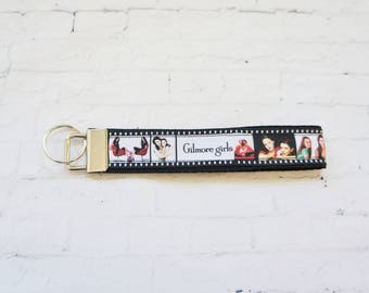 GILMORE GIRLS key Fob, wristlet keychain, key holder, teen key FOB, Rory Gilmore, Lorelai Gilmore, Luke's Diner, Gilmore Revival, Keychain