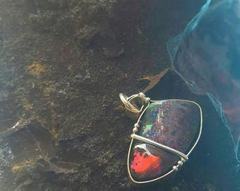 Opal (069) One of a kind multi colour opal