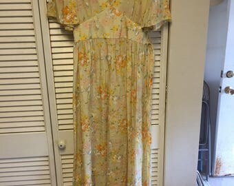 Vintage floral maxi dress