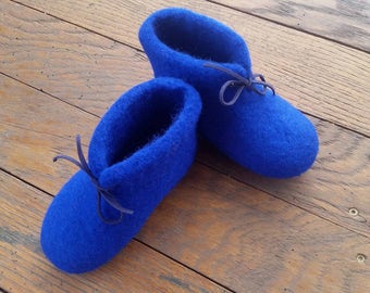 Children Blue wool felted slippers, SLIPPERS for a boy, Handmade, Children Shoes, Baby Shoes, Blue felted slippers, Felted boots
