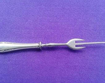 Silver plated cake prikker, cake fork