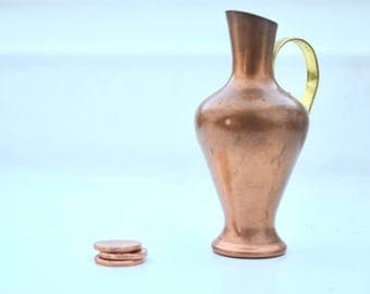 vintage small copper vase, vintage dollhouse copper vase, miniature copper vase, copper pitcher, mid century copper, Kupfer Vase