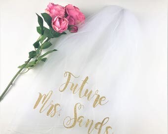 Personalized Veil, Bachelorette Veil, Bride to Be Veil, Future Mrs Veil, Bachelorette Party Veil, Bachelorette Veil, Style M