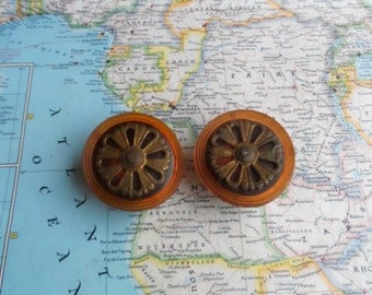 bakelite vintage drawer pulls bakelite vintage drawer pulls