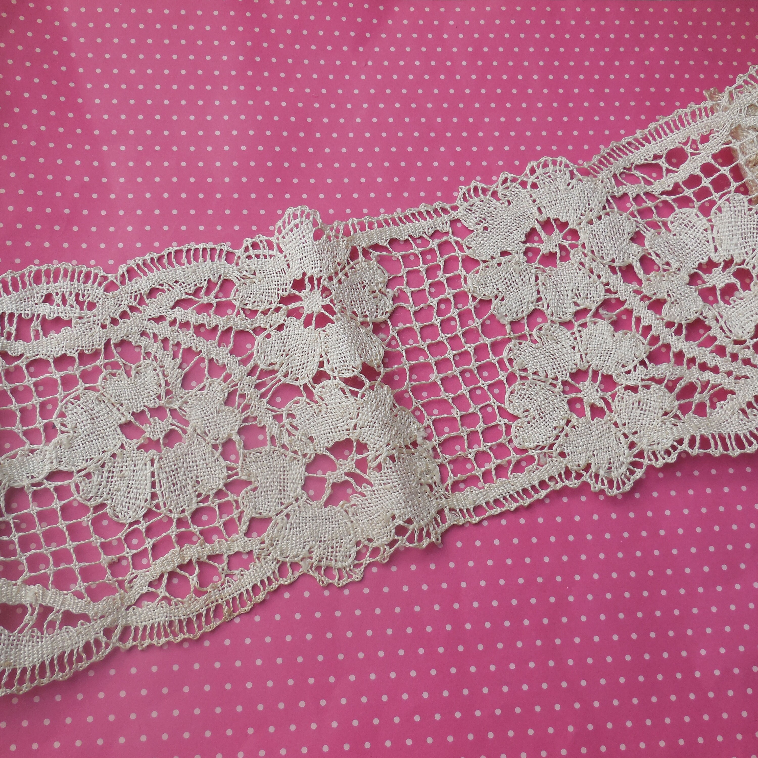 Antique Lace Vintage Lace Trim Bobbin Lace Flax Wide Last Piece from