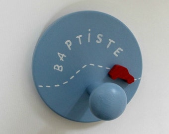 Porte-manteau rond en bois personnalisable - Bip bip - bleu