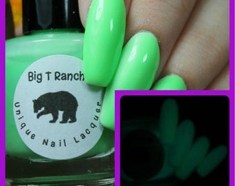 Glow-in-the-Dark Nail Polish - Green - SATURN - Custom Blended Nail Polish/Lacquer - Regular Full Sized Bottle (15 ml size)
