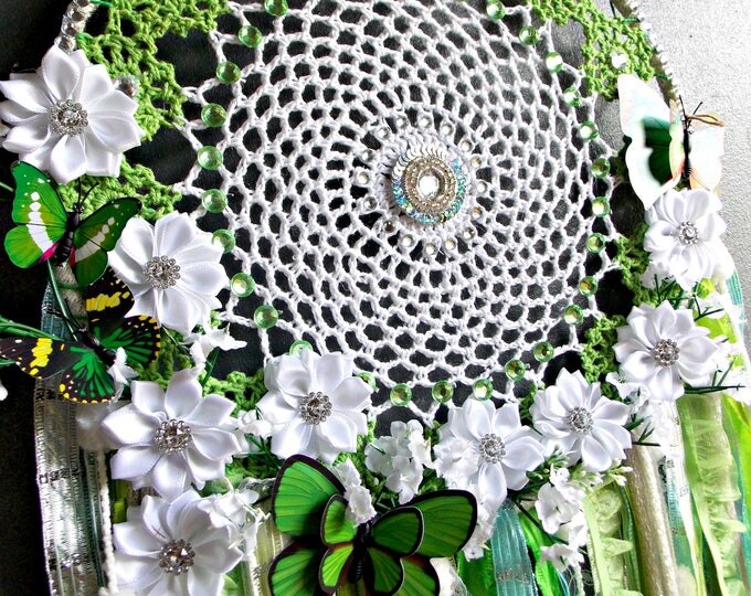 Lace Doily Dreamcatcher - Wall Art - Decor Item - Green and White - Butterfly Dream - Boho Gypsy decor - Handmade in Australia