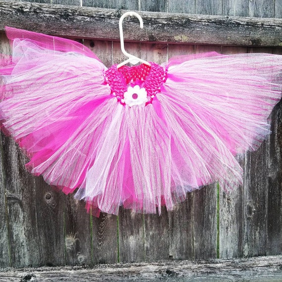 Sparkling stripes! White and fuchsia tutu. Fits most 1-5 year olds
