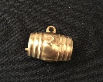 Vintage Seagrams Ancient Bottle Gin Barrel Charm