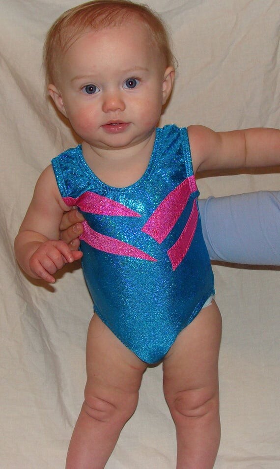 Gymnastics Leotard Girls size 8-10 turquoise twinkle leotard