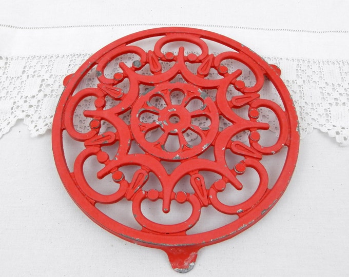 Round Antique French Cast Metal Red Trivet, Hot Plate, Heat Mat, Cottage, French Country Decor, Kitchenware, Kitchen, Plant Stand, Coaster