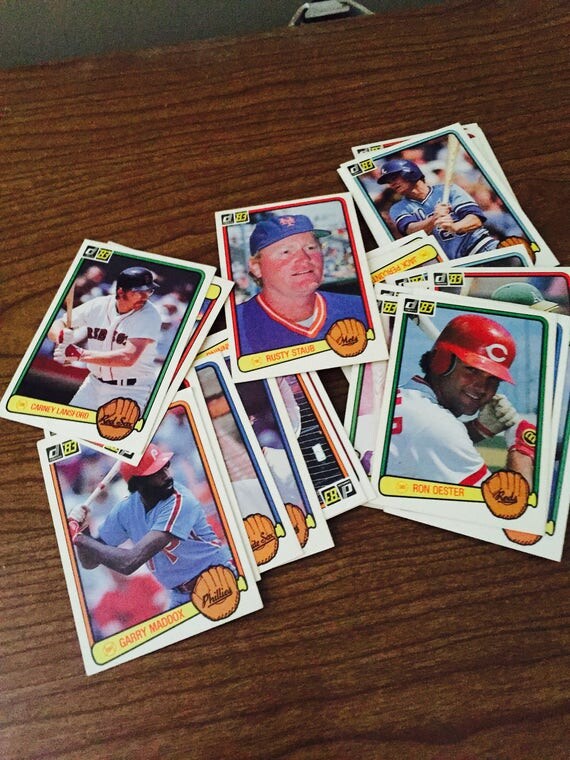 Vintage Baseball Cards 30 Sports Memorabilia Collectibles
