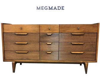 Customizable Mid Century Dresser by Century | 1022-02633