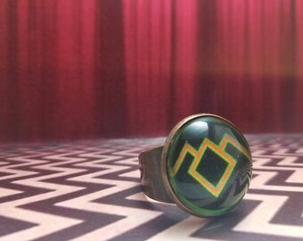 Twin Peaks Ring