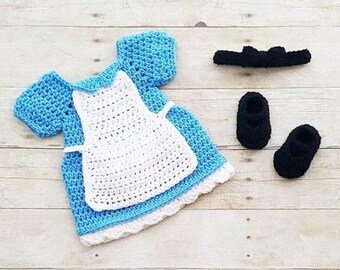 Alice In-wonderland Photo Prop