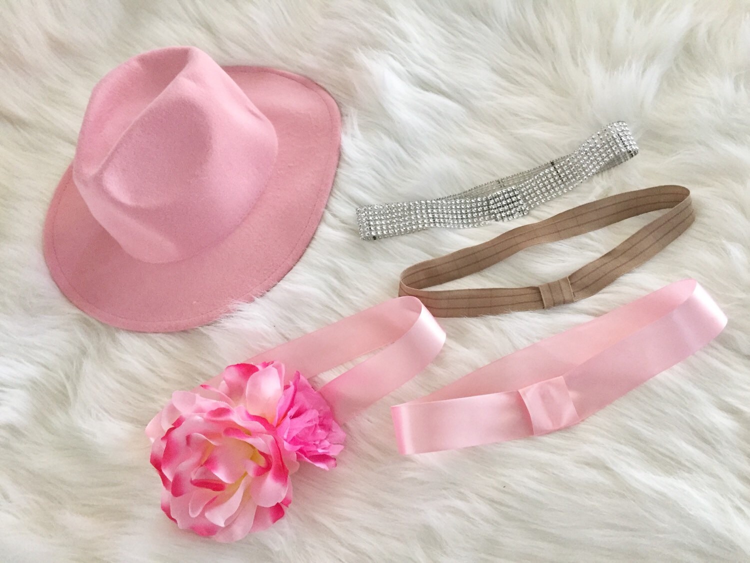 pink joanne hat