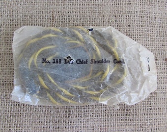 Boy Scout Den Chief Shoulder Cord, Vintage Boy Scout Patches, Old Boy Scout Items, Boy Scout Memorabilia, Boy Scout Items, Den Chief Cord