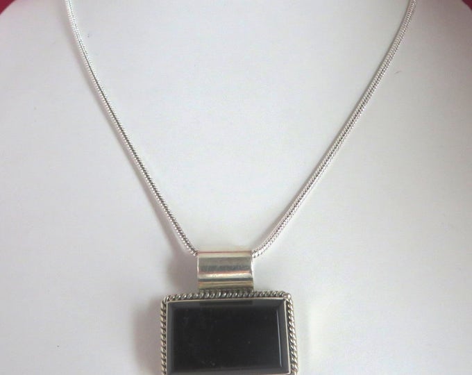 Mexico Onyx Pendant, Vintage Sterling Silver Black Onyx Bar Pendant Necklace