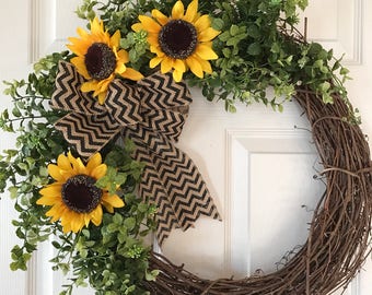 SUNFLOWER WREATH,Sunflower,Summer Wreath,Chevron Wreath,Front Door Wreath, Burlap Wreath, Grapevine Wreath,Fall Wreath,Year Round Wreath