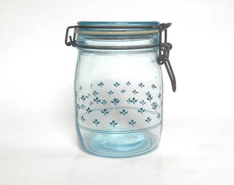 VINTAGE clear glass jar snap closure with blue flowers detail 25 oz