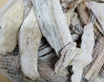 1 Lb of Bulk Driftwood Pieces, Bulk Driftwood, Nautical, Driftwood, Oregon Driftwood, Bulk Wholesale Driftwood, Craft Supply, Wholesale