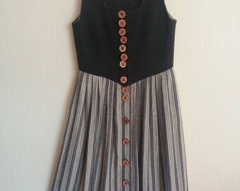 Dirndl German Austrian Oktoberfest Traditional Folk Dress Size Large