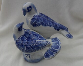 Delft blue love birds vintage 1960s stoneware in excellent condition