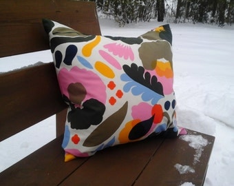 Modern pillow cover from Marimekko fabric Hattarakukka, floral Scandinavian accent pillow case sham, flower throw pillow or cushion cover