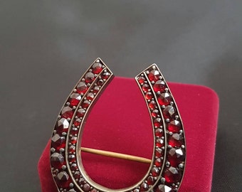 Gorgeous Victorian Garnet Brooch in Sterling