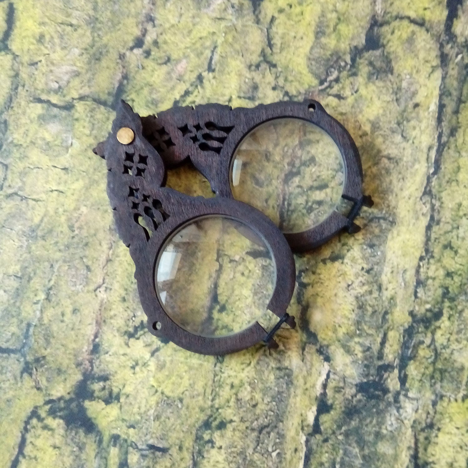 Medieval eyeglasses frames with glasses medieval accesoriess