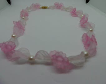 Vintage necklace - frosted pink floral and pearl