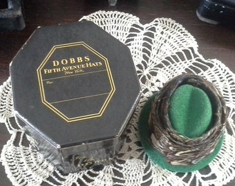 Salesman Sample Dobbs Hat Box, Mini Hat Box, Miniature Dobbs Hat, Rare Feather Hat Band, Vintage Advertising Box Collectible, Free Shipping