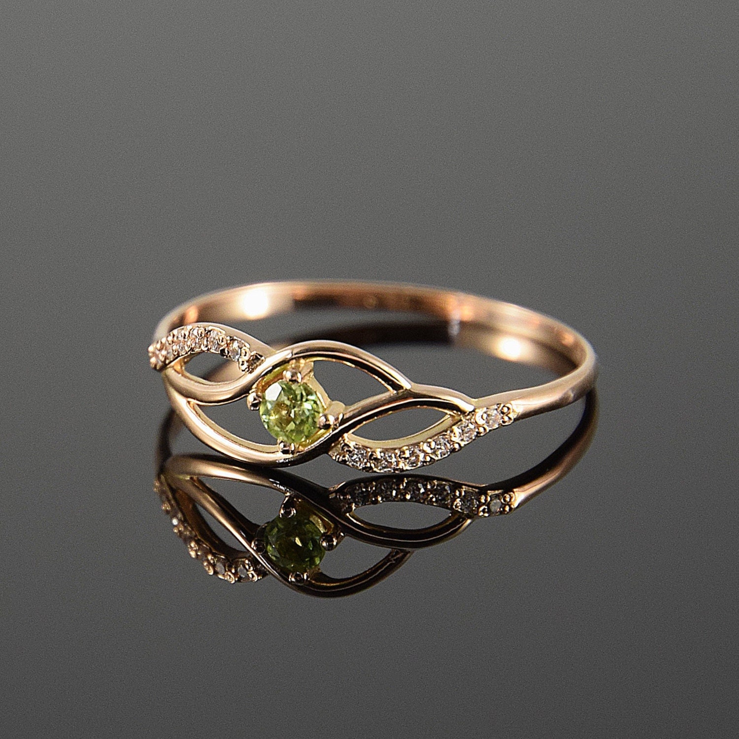 Birthstone ring Gemstone ring Peridot ring Promise ring