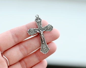 Sterling Silver Crucifix / Silver Cross / Cross Pendant / CHM014