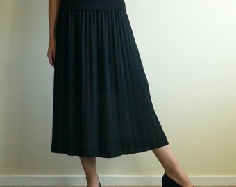 Black Pleated Sheer Midi Skirt